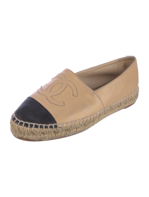 Chanel Interlocking CC Logo Leather Espadrilles