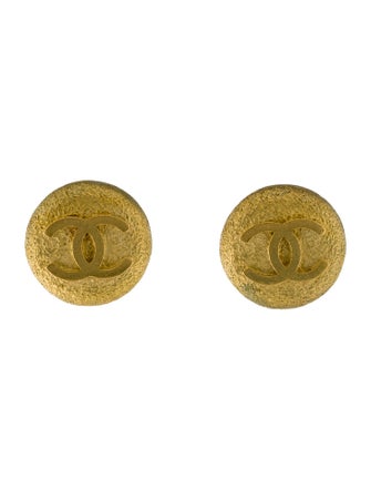 Chanel Vintage CC Clip-On Earrings