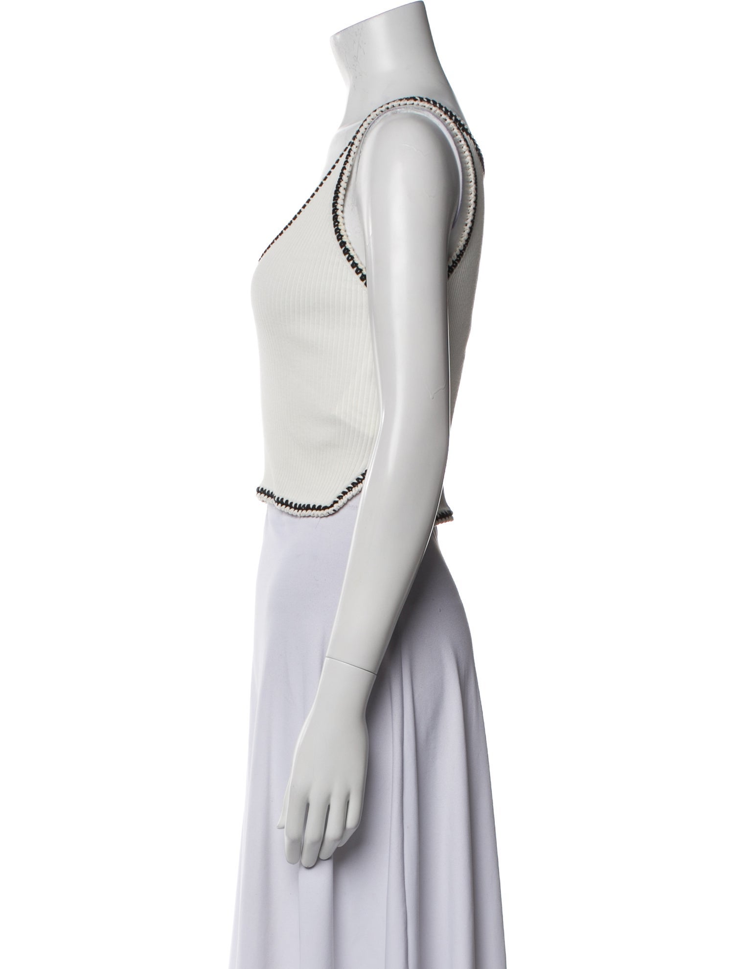 Chanel 2022 Scoop Neck Crop Top