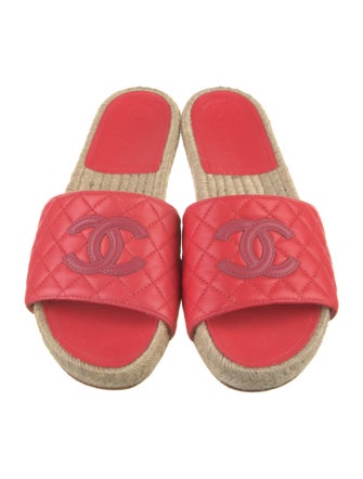 Chanel 2020 Interlocking CC Logo Espadrilles