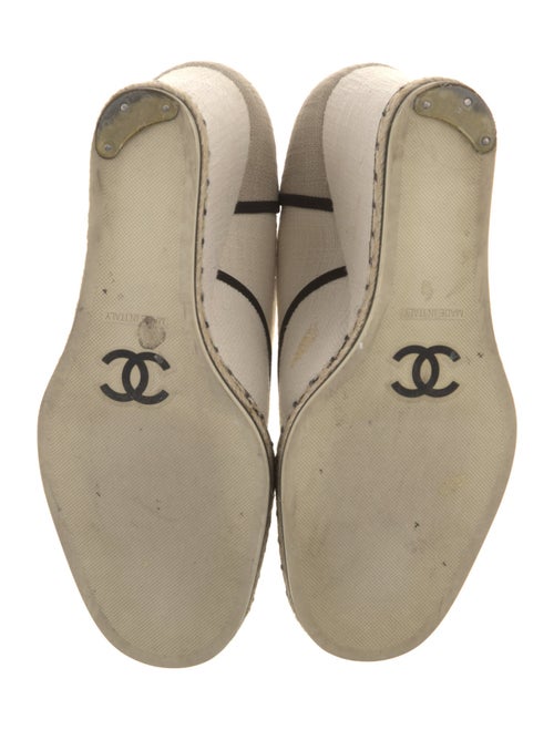 Chanel 2016 Interlocking CC Logo Pumps