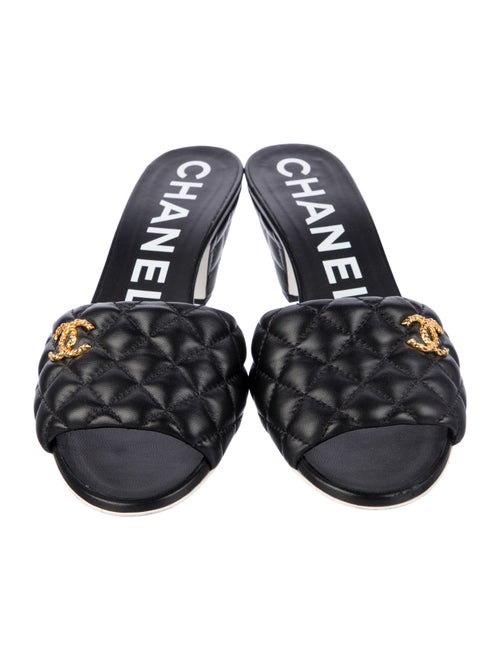 Chanel 2022 Interlocking CC Logo Slides