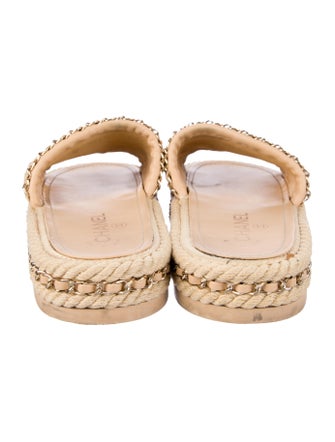 Chanel 2022 Interlocking CC Logo Espadrilles