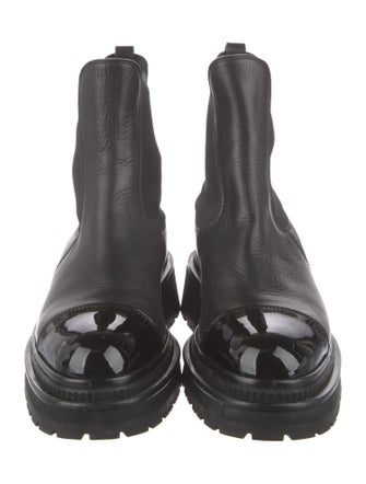 Chanel 2022 Interlocking CC Logo Chelsea Boots