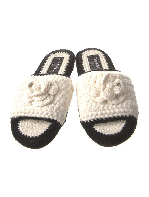 Chanel 2023 Interlocking CC Logo Slides