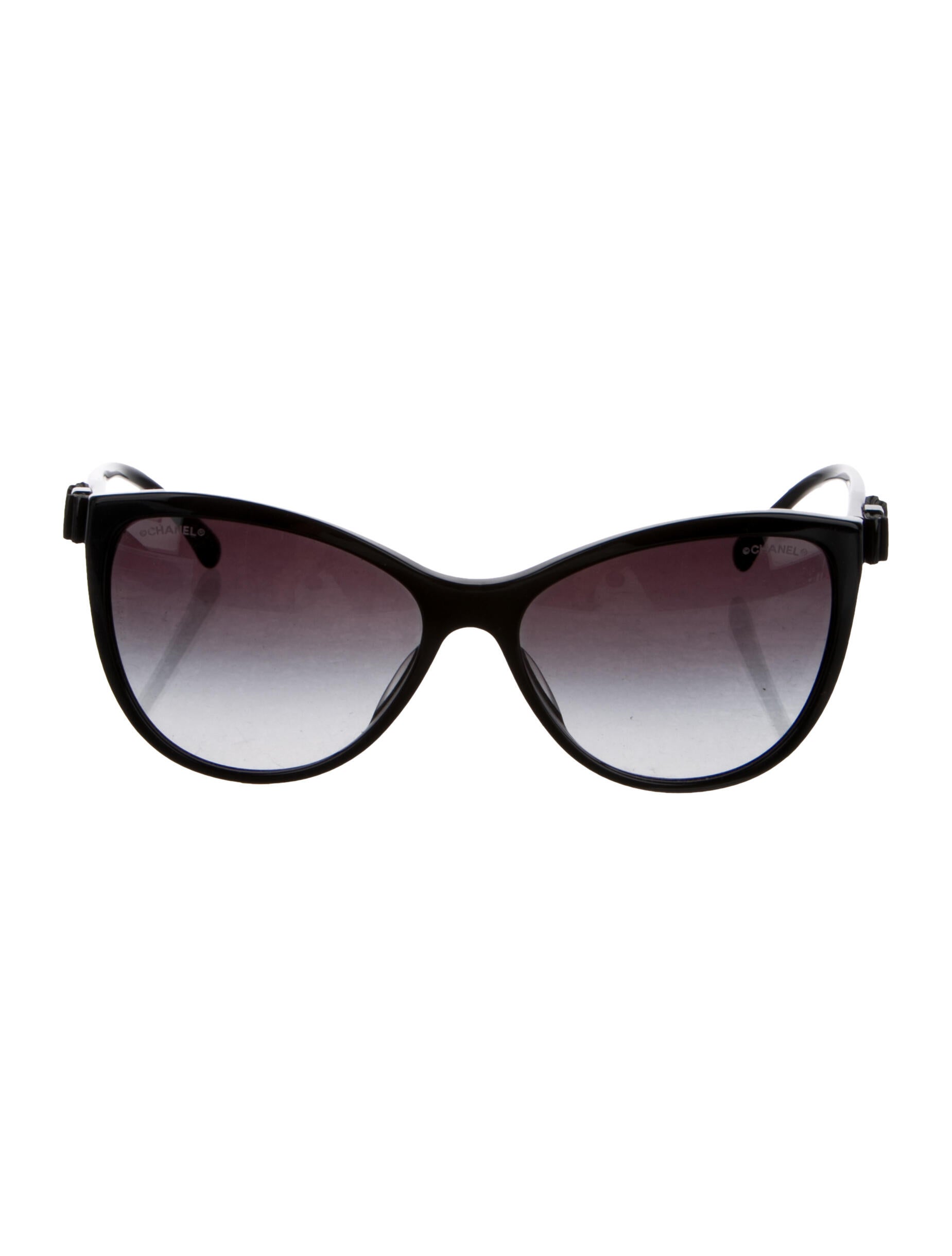 Chanel Interlocking CC Logo Cat-Eye Sunglasses