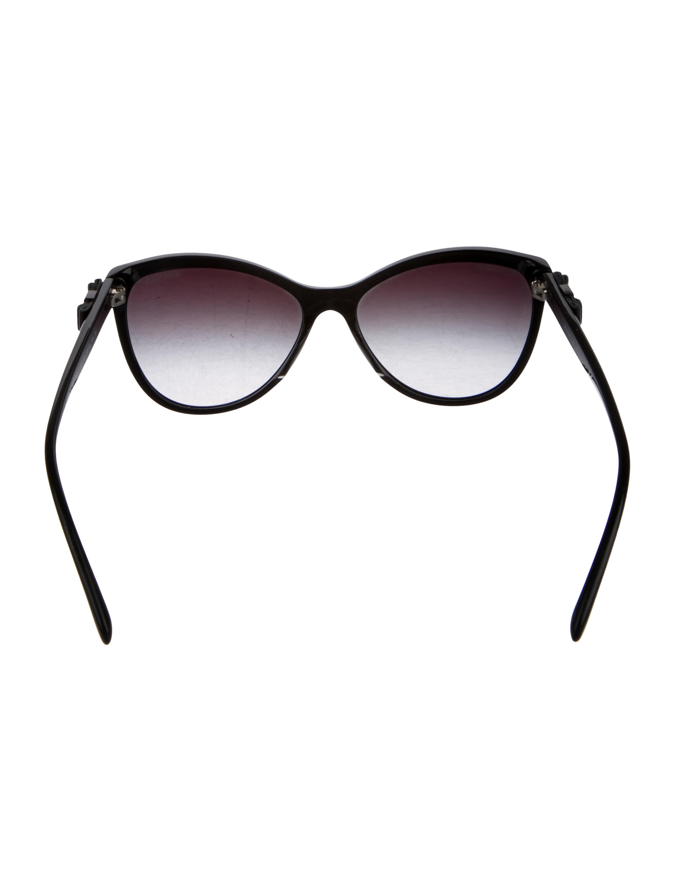 Chanel Interlocking CC Logo Cat-Eye Sunglasses