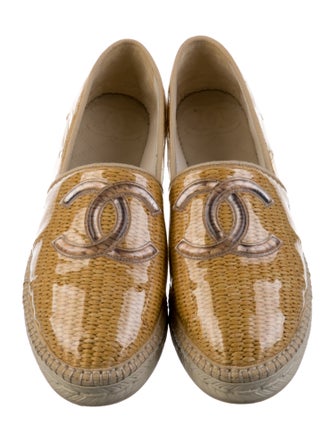 Chanel 2019 Interlocking CC Logo Espadrilles