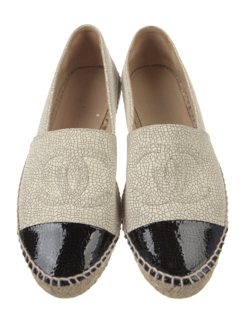 Chanel Interlocking CC Logo Leather Espadrilles