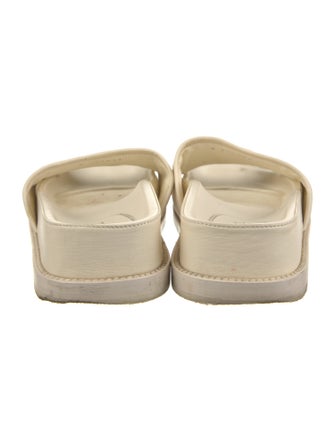 Chanel 2022 Interlocking CC Logo Slides