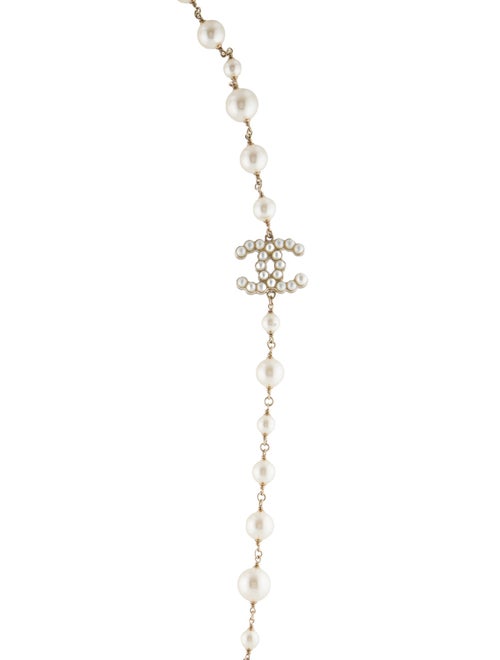Chanel Faux Pearl CC Station Necklace