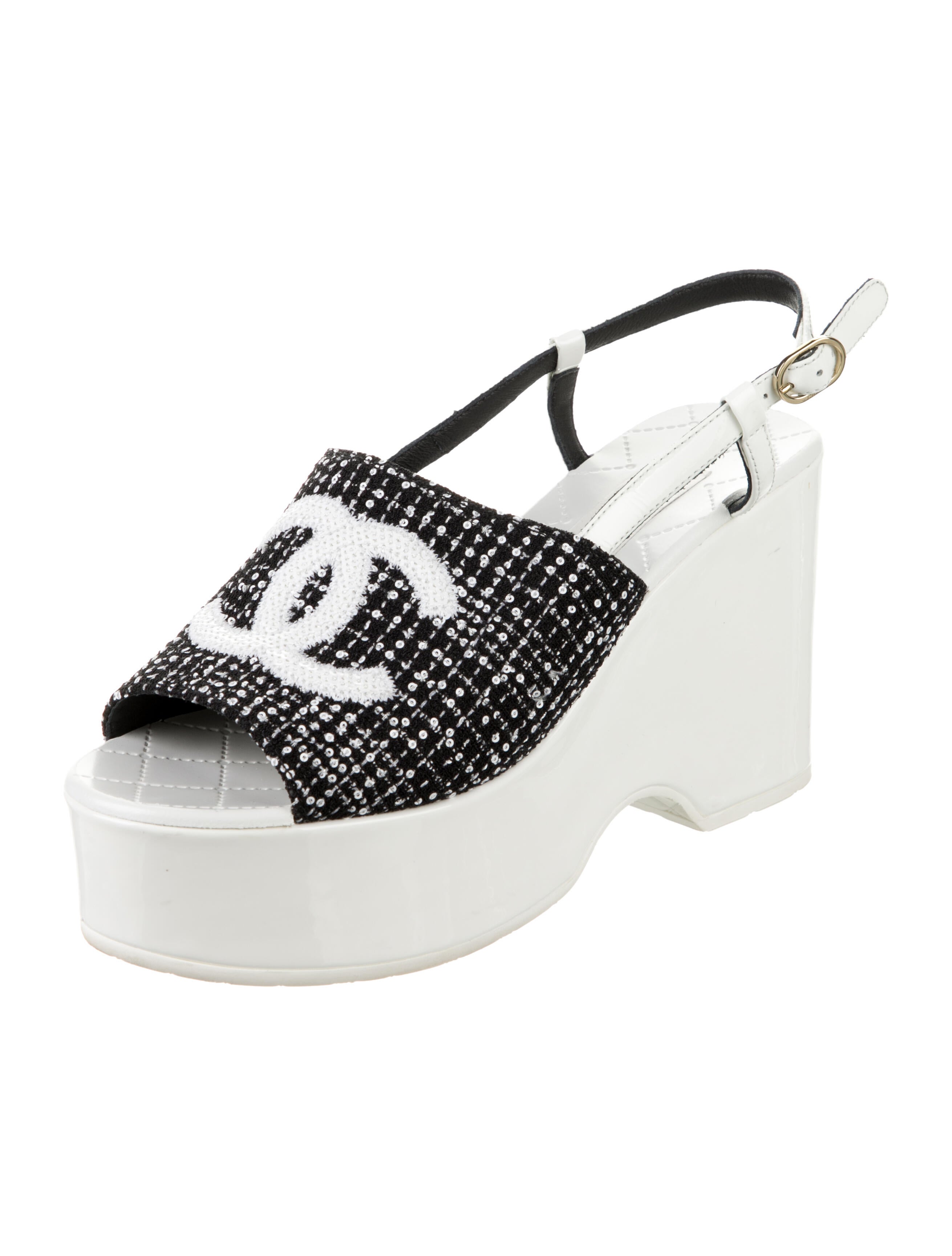 Chanel 2024 Interlocking CC Logo Slingback Sandals