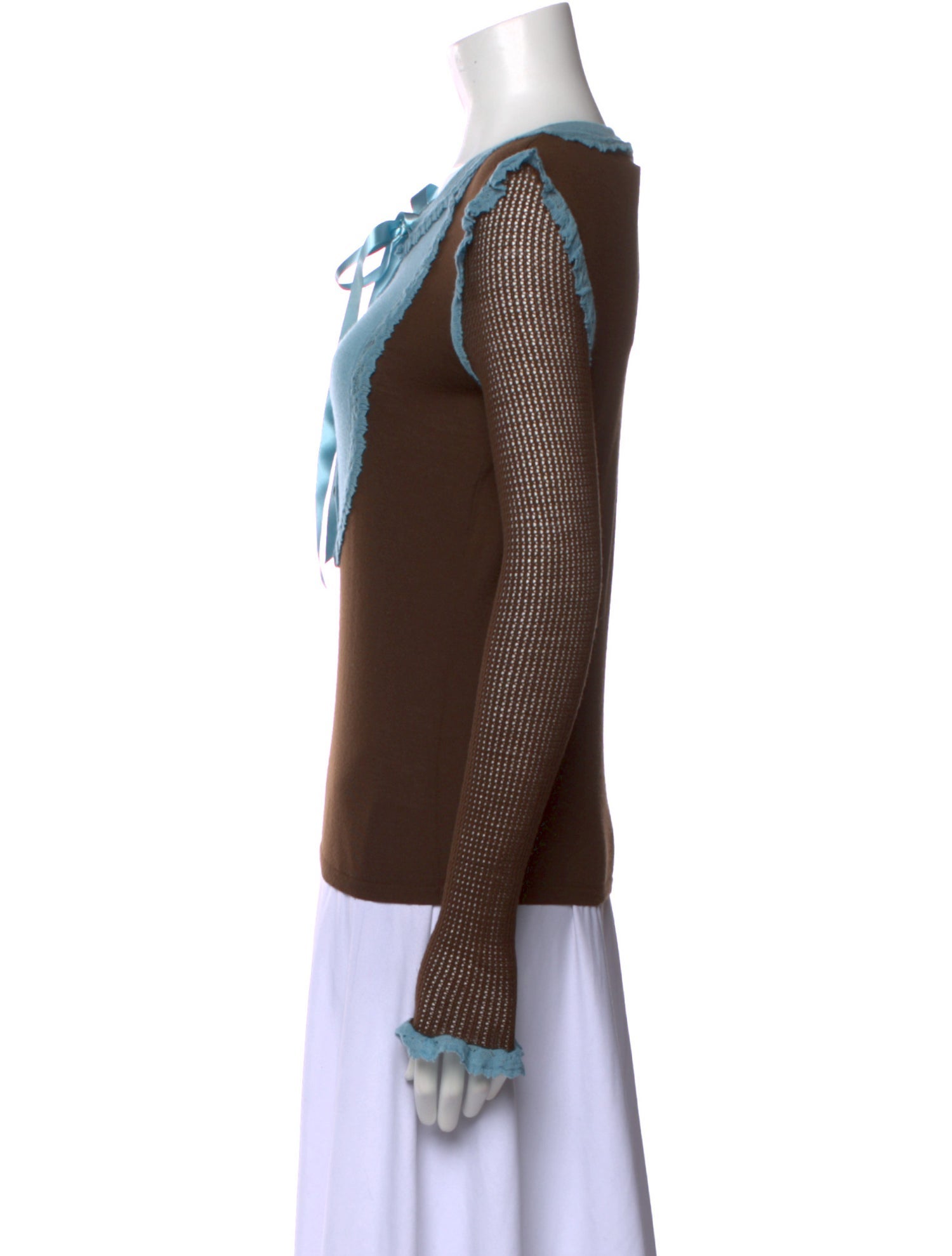 Chanel Vintage 2002 Sweater