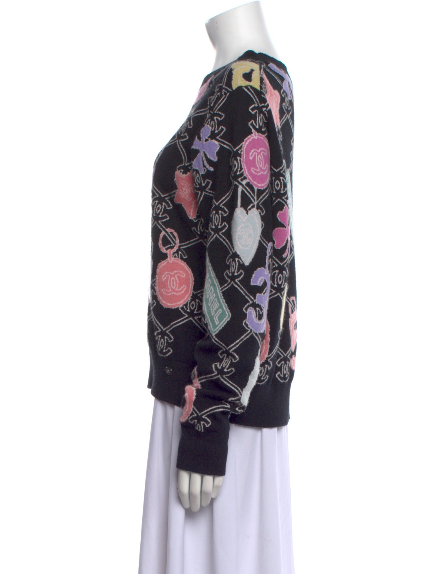 Chanel 2022 Cashmere Sweater