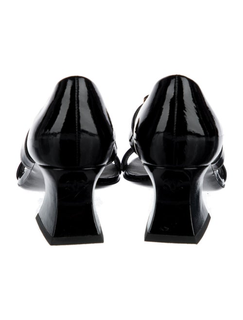 Chanel 2022 Interlocking CC Logo Sandals