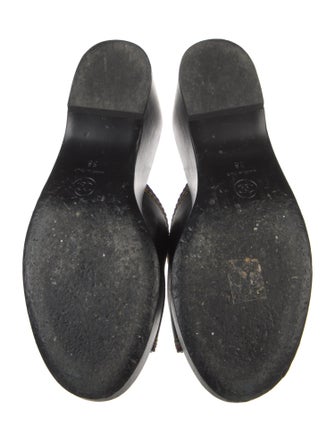 Chanel Interlocking CC Logo Leather Slides