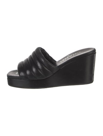 Chanel Interlocking CC Logo Leather Slides