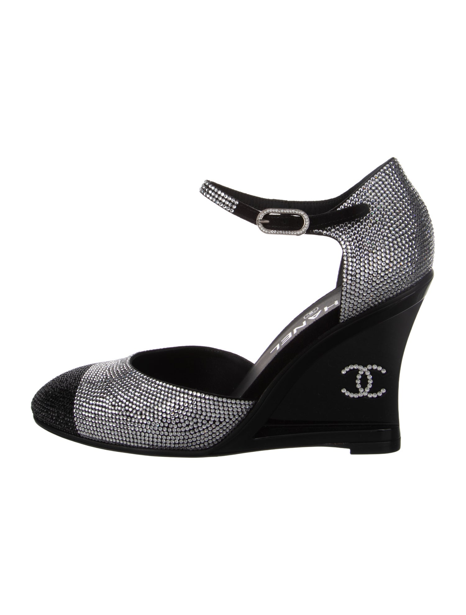 Chanel 2021 Interlocking CC Logo D'Orsay Pumps
