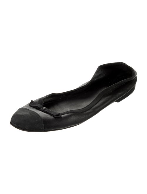 Chanel Interlocking CC Logo Leather Ballet Flats