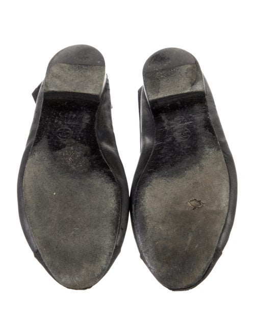 Chanel Interlocking CC Logo Leather Ballet Flats