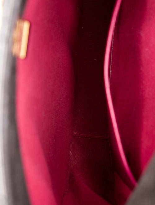 Chanel Paris-Le19M My Sweet CC Hobo