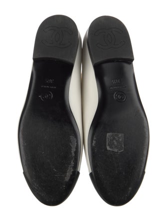 Chanel 2022 Interlocking CC Logo Ballet Flats