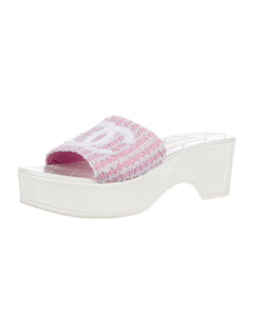 Chanel 2024 Interlocking CC Logo Slides