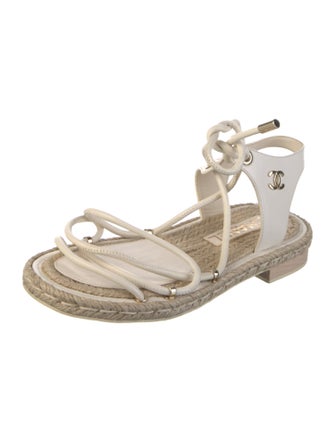 Chanel 2020 Interlocking CC Logo Espadrilles