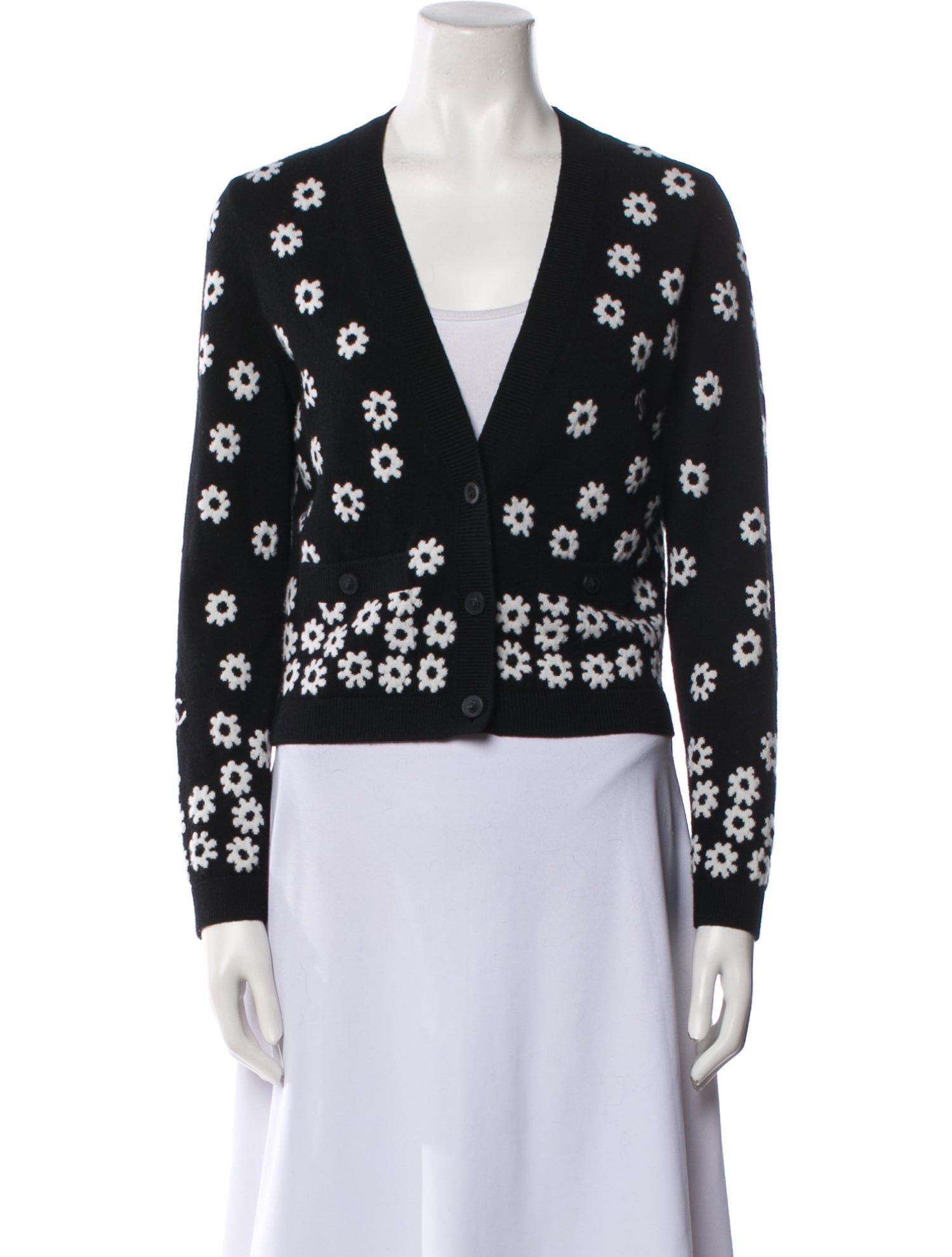 Chanel 2022 Cashmere Sweater