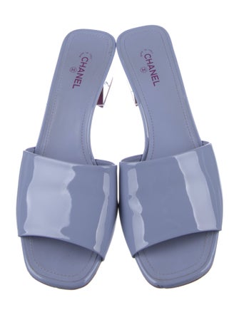 Chanel 2022 Interlocking CC Logo Slides