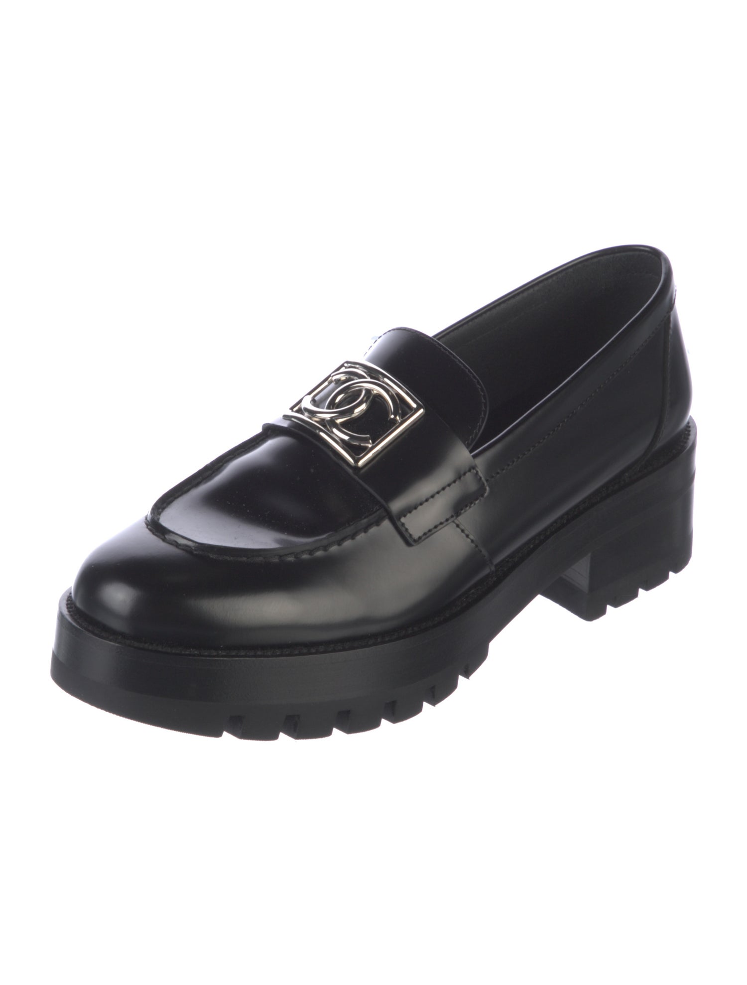 Chanel 2023 Interlocking CC Logo Loafers