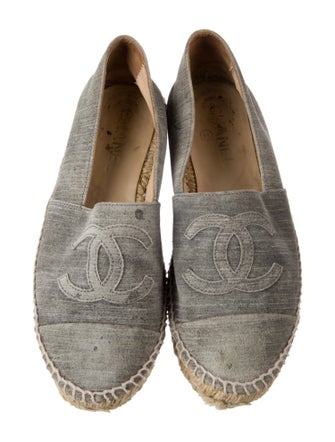 Chanel Interlocking CC Logo Suede Espadrilles