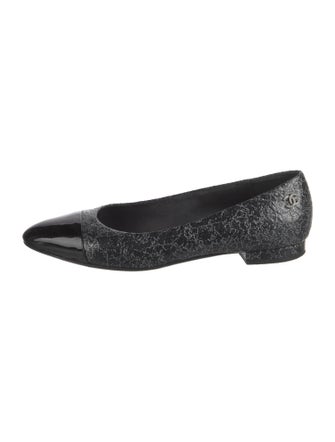 Chanel Interlocking CC Logo Leather Ballet Flats