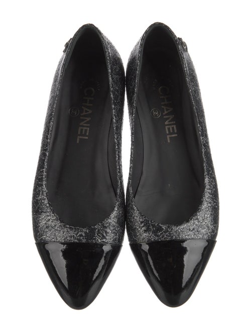 Chanel Interlocking CC Logo Leather Ballet Flats