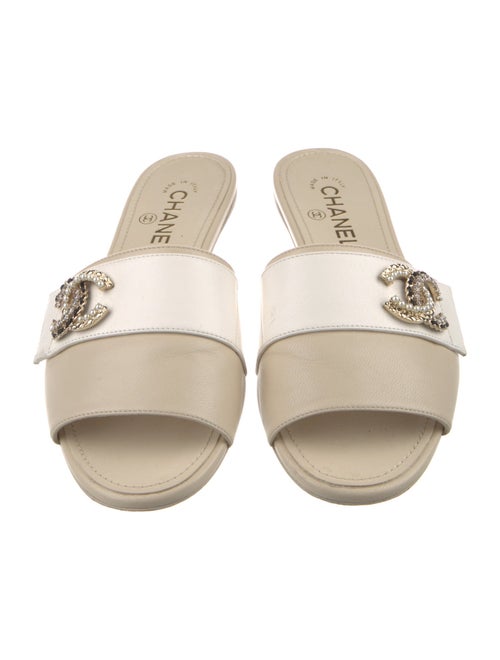 Chanel 2023 Interlocking CC Logo Slides