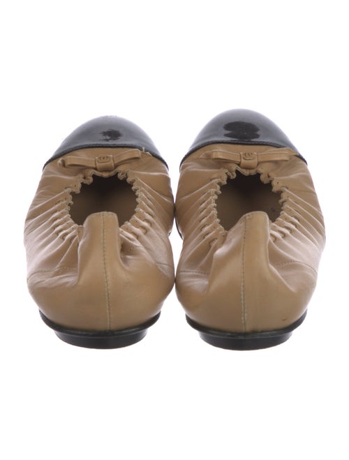 Chanel Interlocking CC Logo Leather Ballet Flats