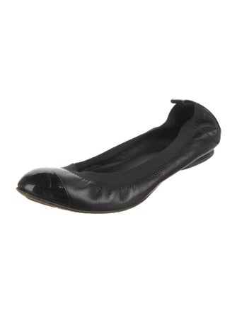 Chanel Interlocking CC Logo Leather Ballet Flats