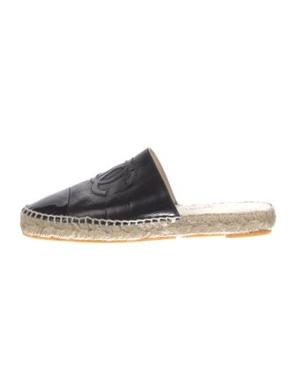 Chanel Interlocking CC Logo Leather Espadrilles