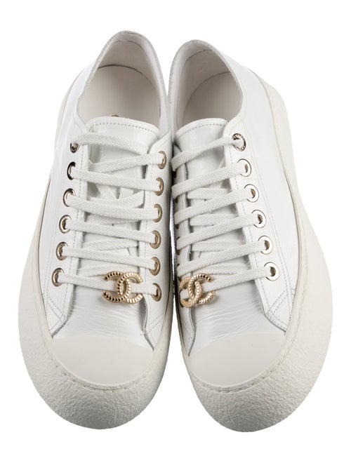 Chanel 2024 Interlocking CC Logo Sneakers