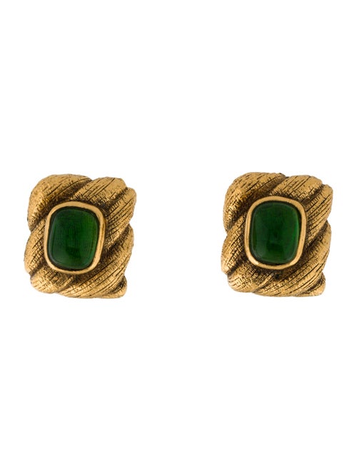 Chanel Vintage Clip-On Earrings