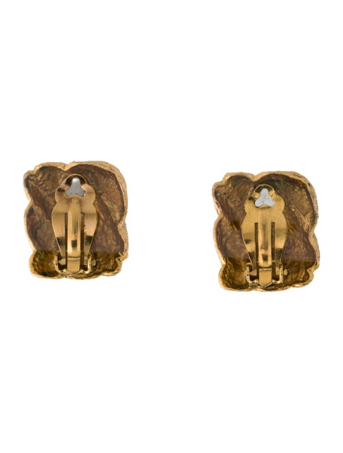 Chanel Vintage Clip-On Earrings