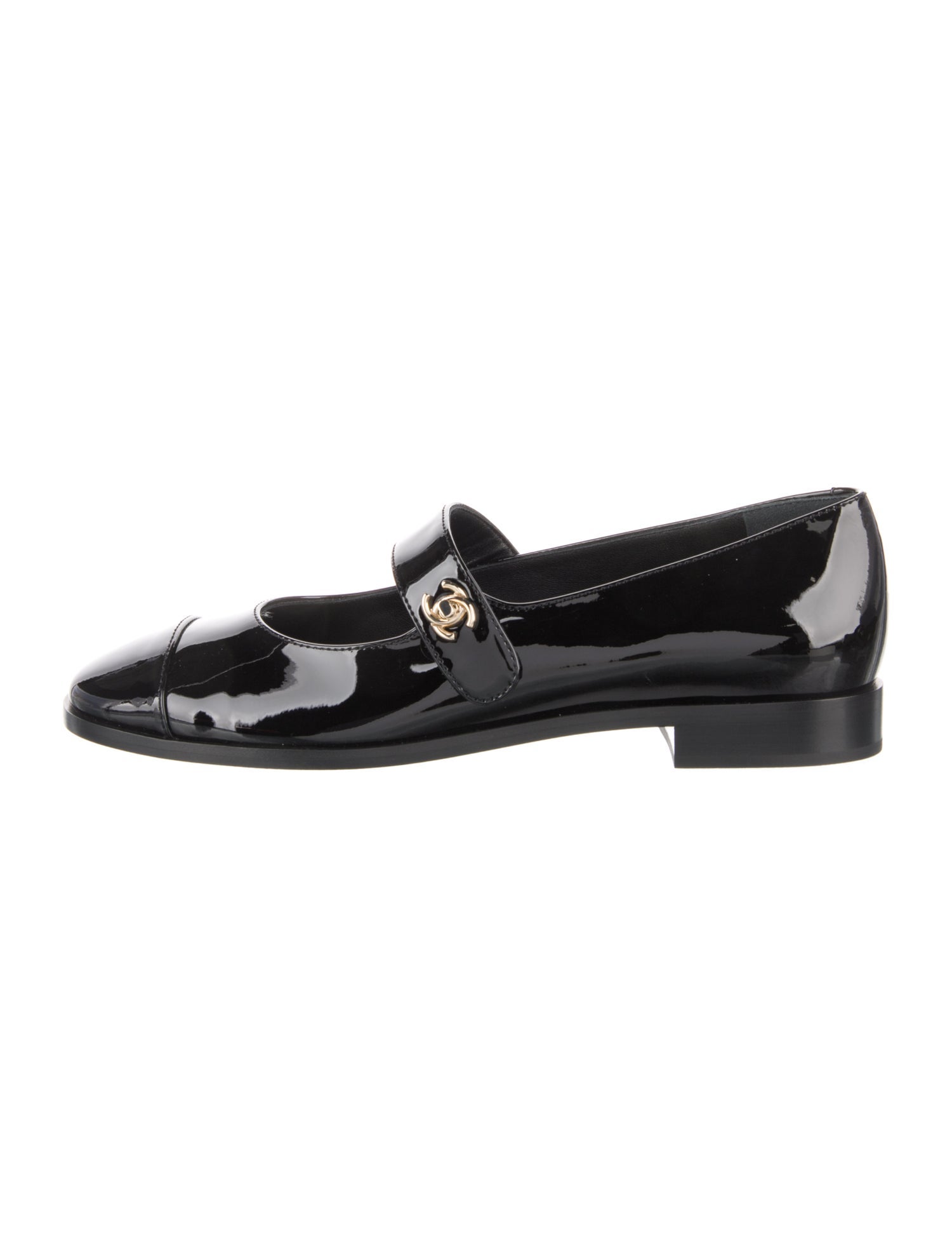 Chanel Interlocking CC Logo Patent Leather Mary Jane Flats