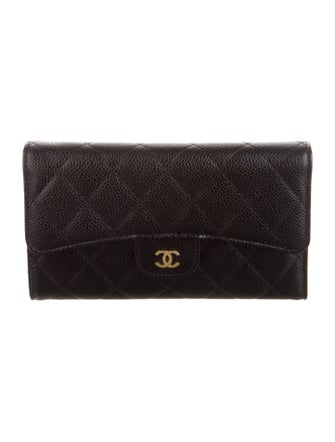 Chanel 2014 Interlocking CC Logo Trifold Wallet