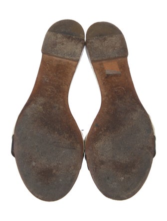 Chanel Interlocking CC Logo Patent Leather Slides