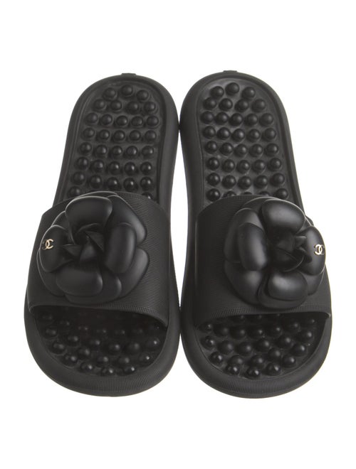 Chanel 2018 Interlocking CC Logo Slides
