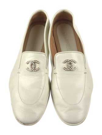 Chanel 2023 Interlocking CC Logo Loafers