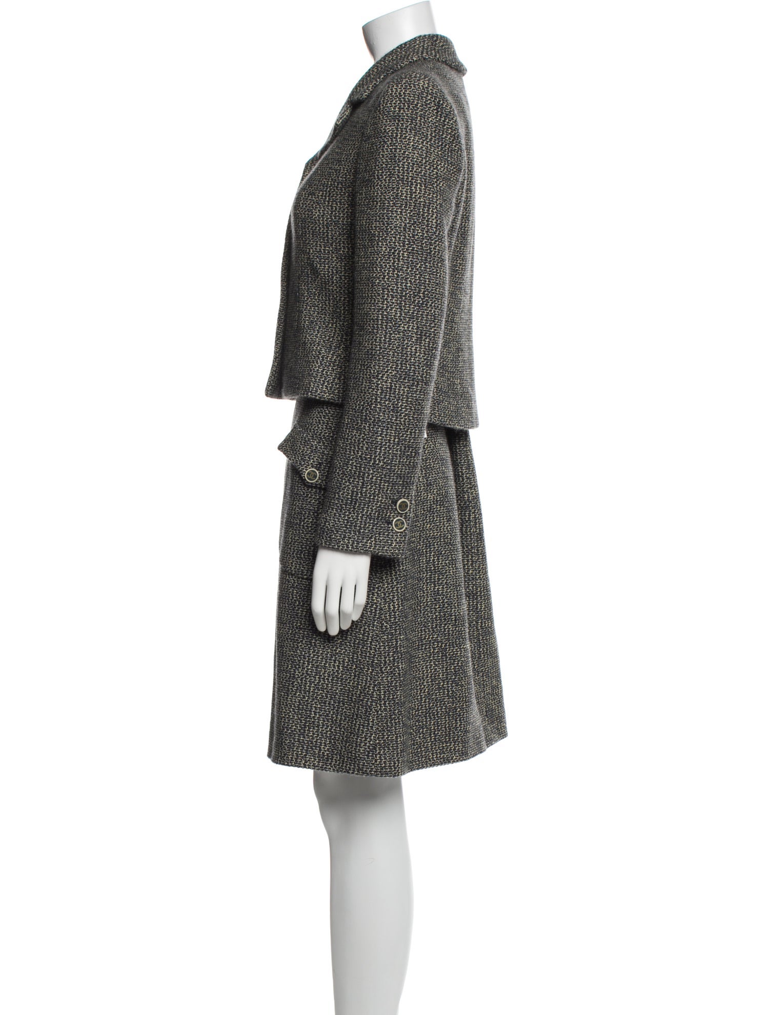 Chanel Vintage 2001 Skirt Suit