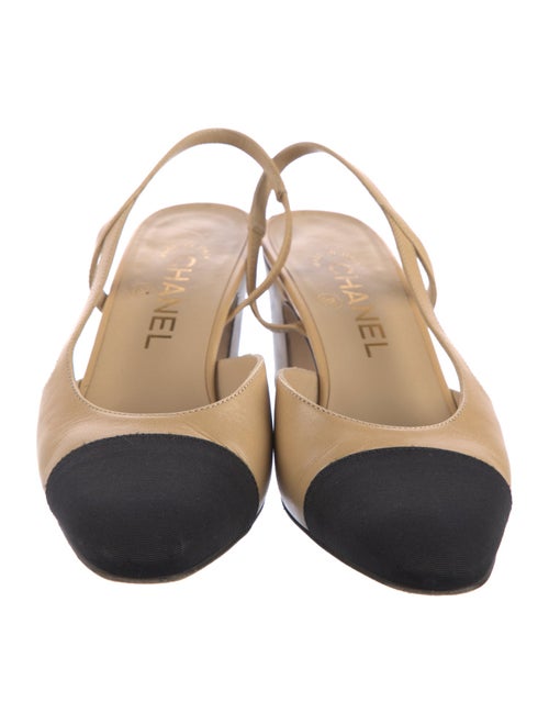 Chanel Interlocking CC Logo Goat Leather Slingback Pumps