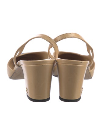 Chanel Interlocking CC Logo Goat Leather Slingback Pumps