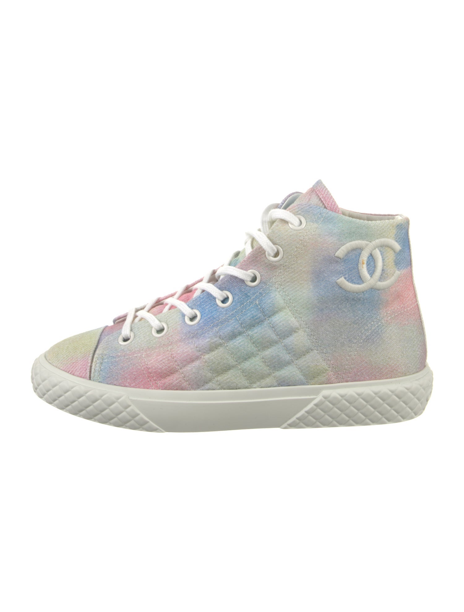 Chanel 2022 Interlocking CC Logo Sneakers
